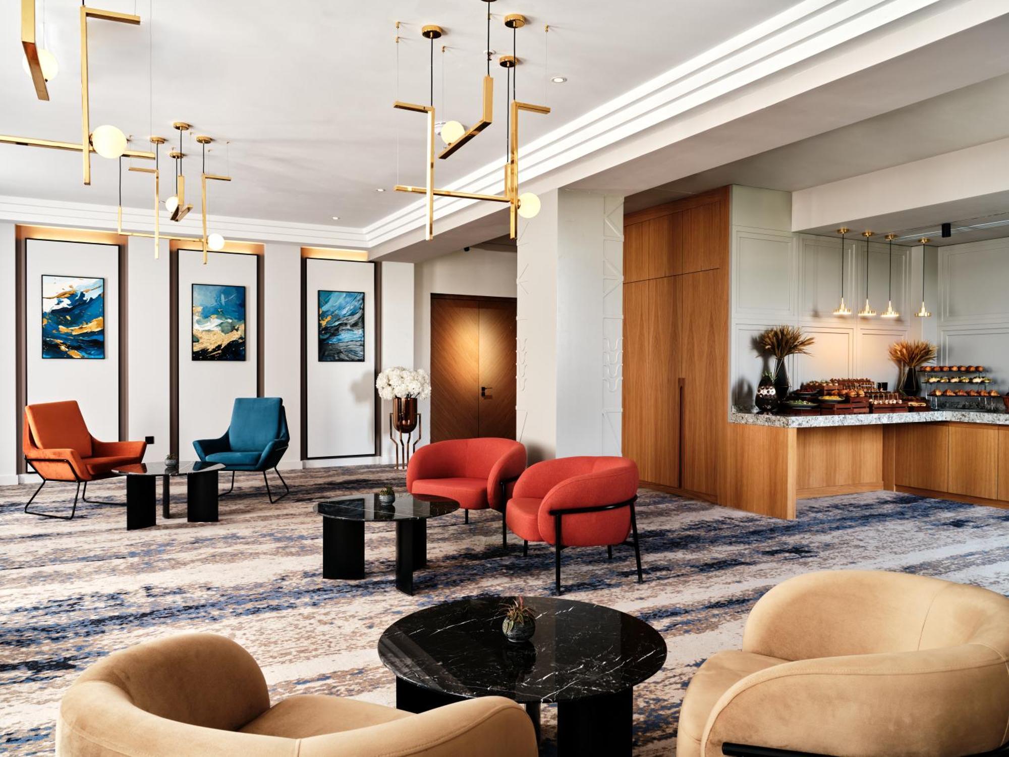 Hotel Crowne Plaza Tashkent By Ihg Exterior foto